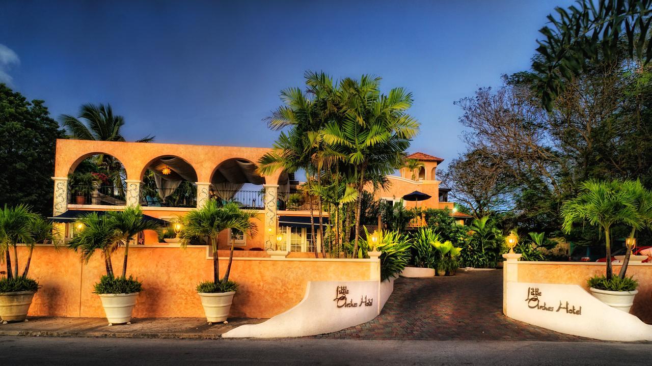 Little Arches Boutique Hotel - Adults Only Oistins Buitenkant foto