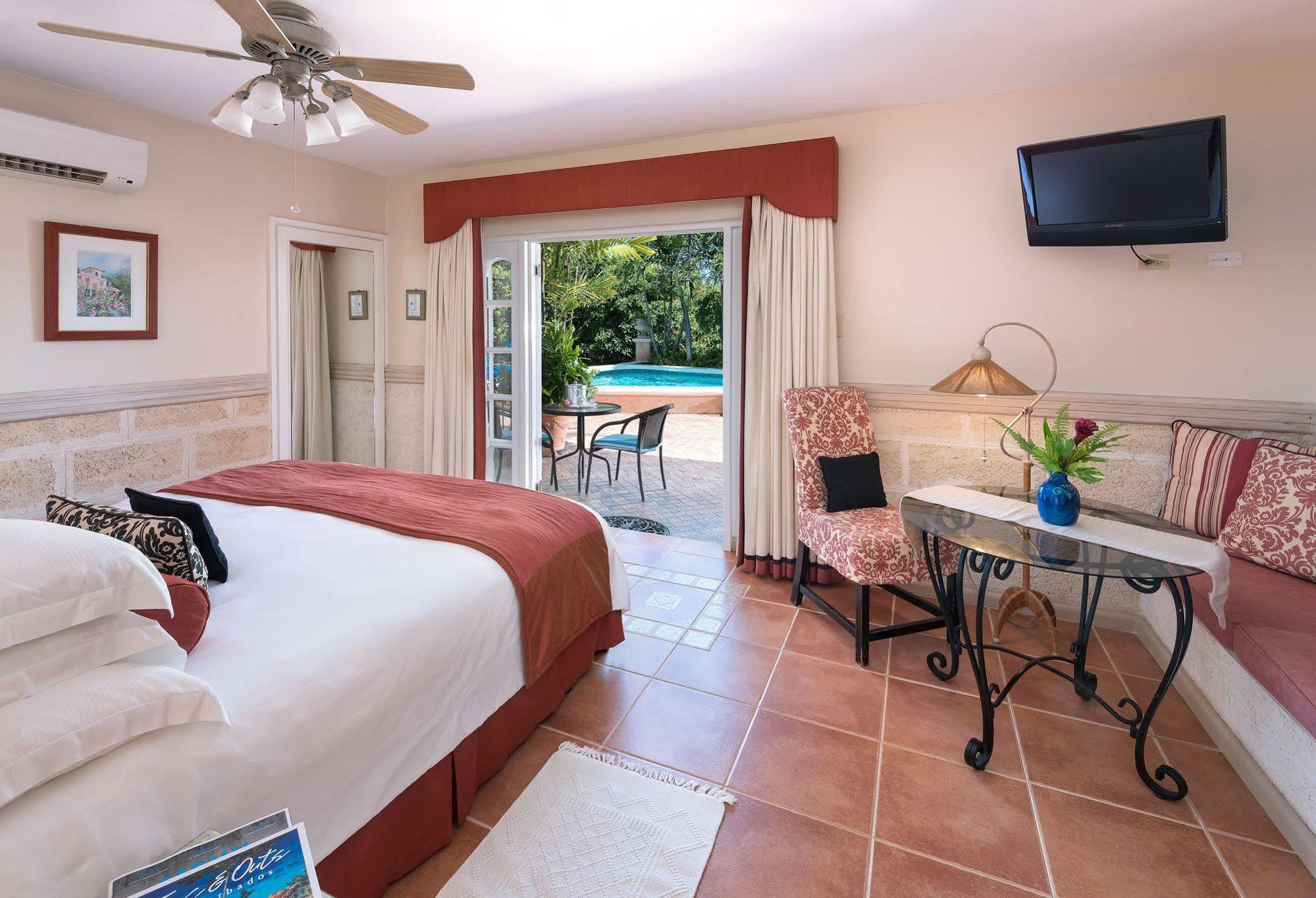 Little Arches Boutique Hotel - Adults Only Oistins Buitenkant foto