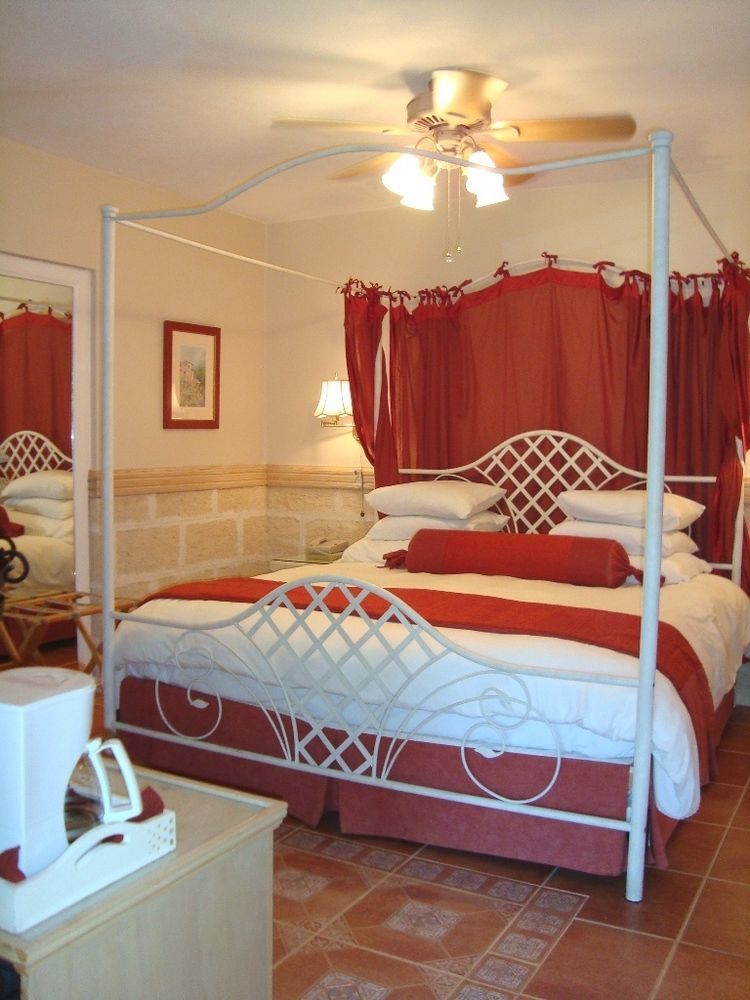 Little Arches Boutique Hotel - Adults Only Oistins Buitenkant foto