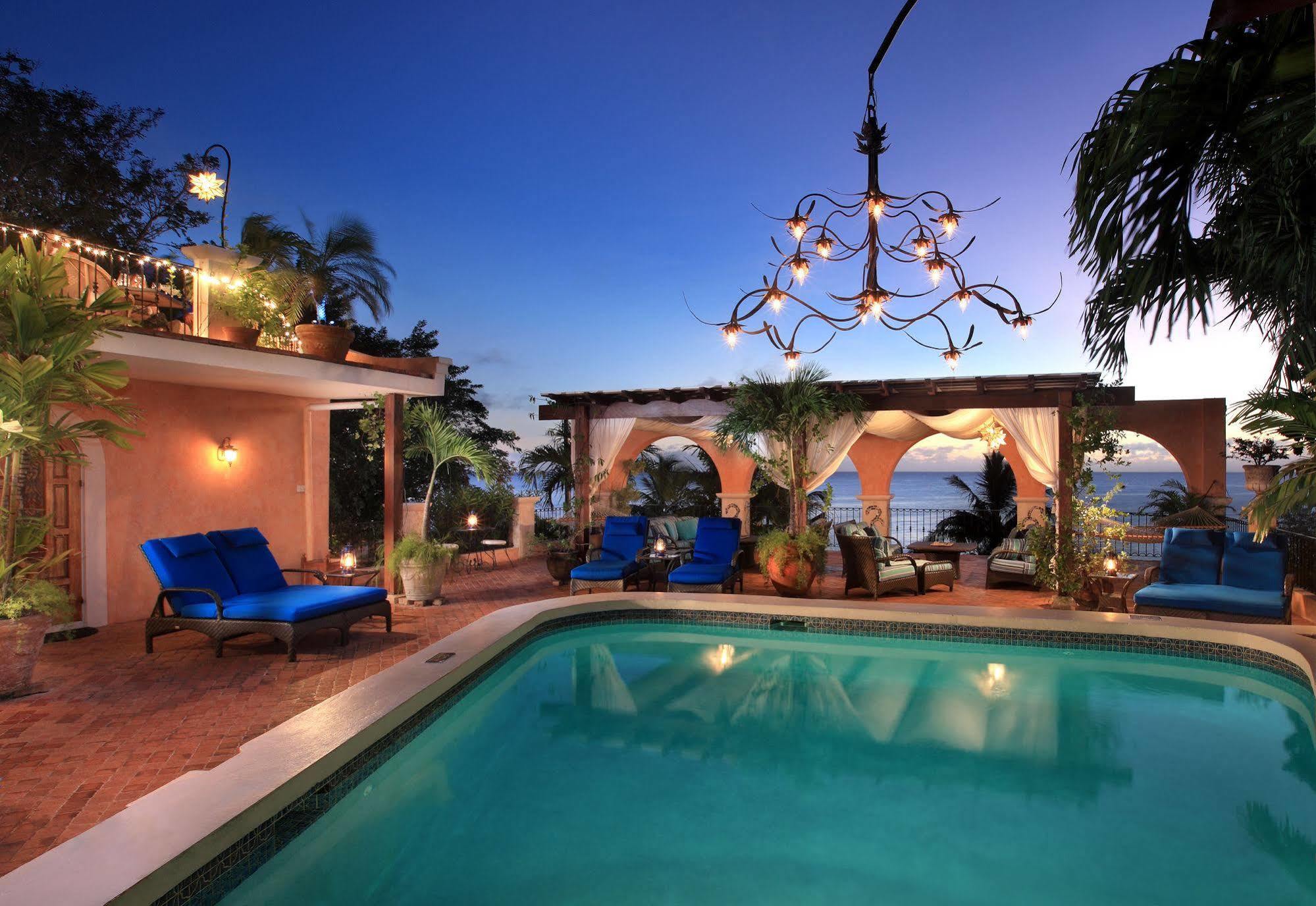Little Arches Boutique Hotel - Adults Only Oistins Buitenkant foto