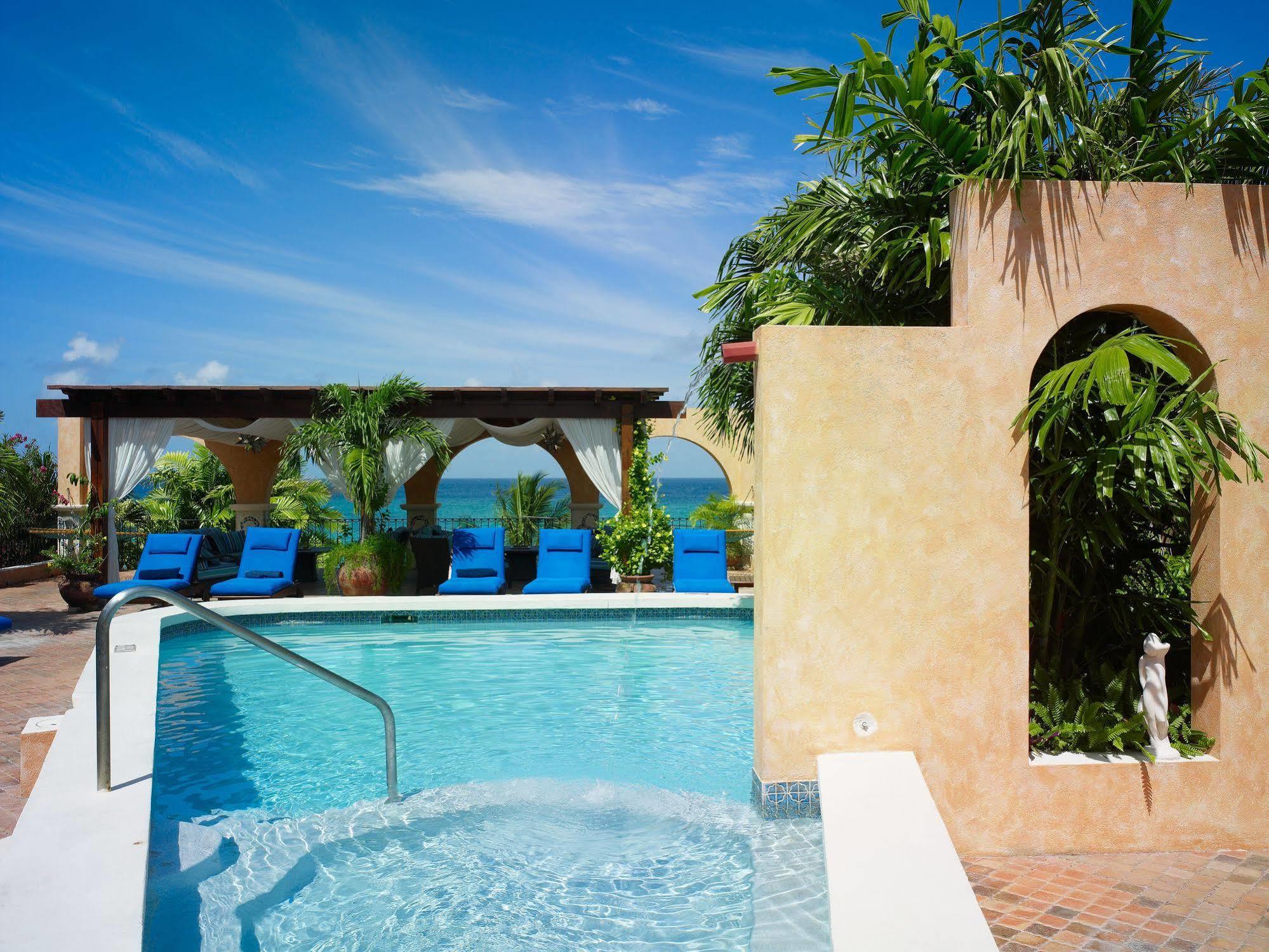 Little Arches Boutique Hotel - Adults Only Oistins Buitenkant foto