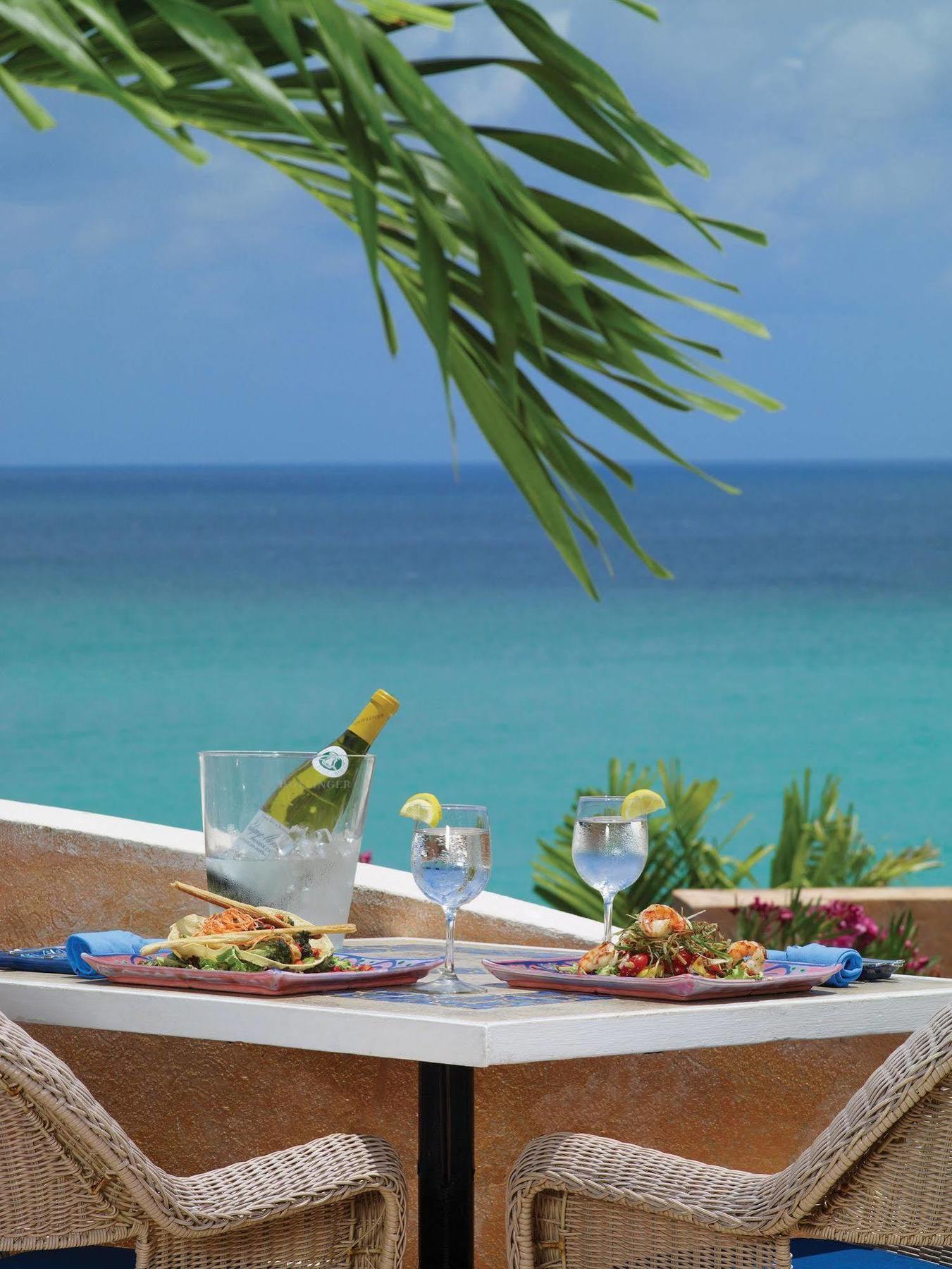 Little Arches Boutique Hotel - Adults Only Oistins Buitenkant foto